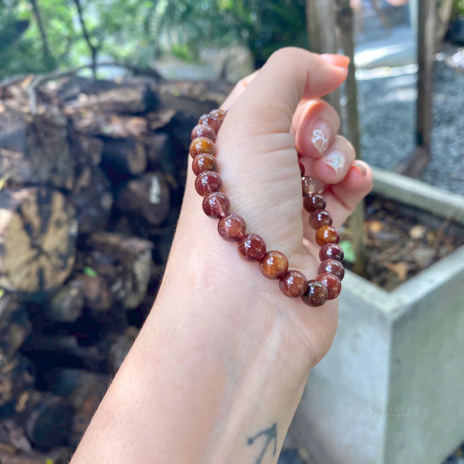 Vòng tay đá thạch anh tóc nâu, Vòng tay đá quý, vòng tay đá thạch anh, vòng tay thạch anh aquamarine, vòng tay phong thủy, vòng tay đá phong thủy, vòng tay đá quý phong thủy, vòng tay đá thạch anh dâu tây, vòng tay lu thống đá thạch anh tóc vàng, vòng tay lu thống đá thạch anh, vòng tay lu thống đá quý, vòng tay lu thống đá phong thủy, vòng tay đá thạch anh tóc nâu, vòng tay thạch anh tóc nâu