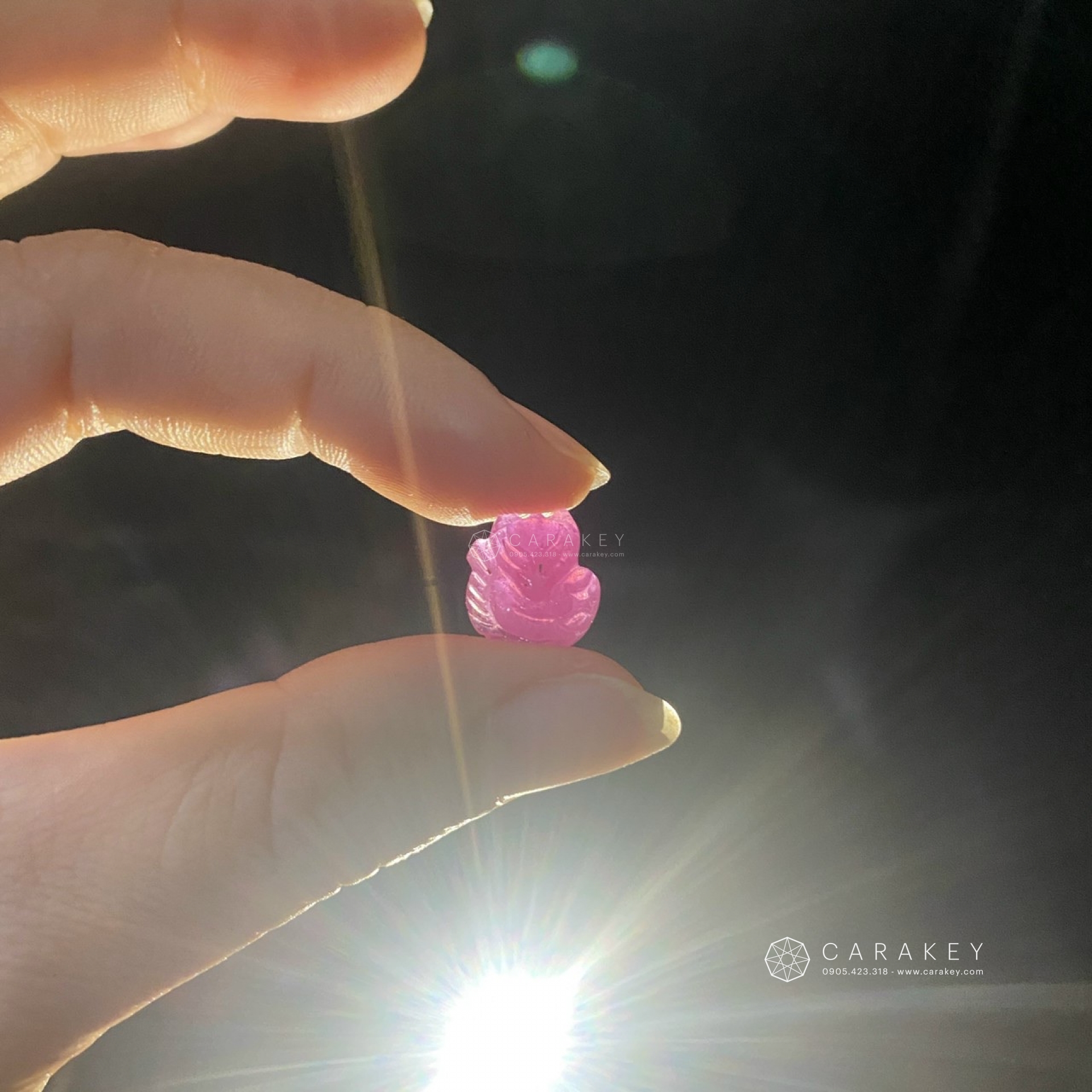 Mặt dây chuyền hồ ly đá ruby hồng, Mặt dây chuyền đá quý, mặt dây chuyền hình túi tiền, mặt dây chuyền đá phong thủy, mặt dây chuyền đá thạch anh, mặt dây chuyền đá thạch anh tóc đen, mặt dây chuyền đá quý phong thủy, mặt dây chuyền hồ ly đá phong thủy, mặt dây chuyền hồ ly bằng đá, mặt dây chuyền hồ ly đá quý phong thủy
