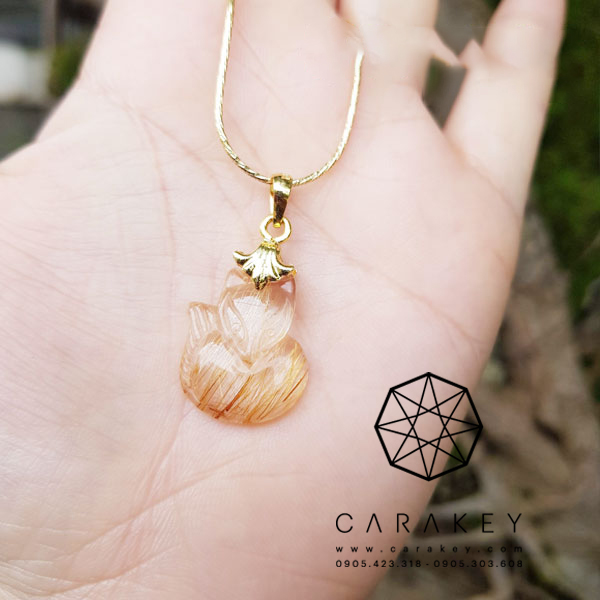 Hồ ly tóc vàng, mặt dây chuyền hồ ly đá, mặt dây chuyền hồ ly bằng đá, mặt dây chuyền hồ ly thạch anh, dây chuyền hồ ly phong thủy, mặt dây chuyền hồ ly đá phong thủy, dây chuyền hồ ly bằng đá, dây chuyền hồ ly đá thạch anh, mặt dây chuyền đá, mặt dây chuyền hồ ly đá ngọc