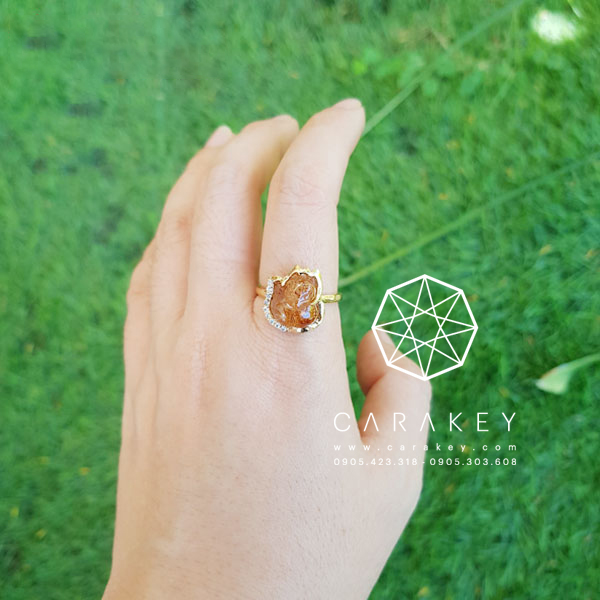 Hồ ly thạch anh tóc vàng